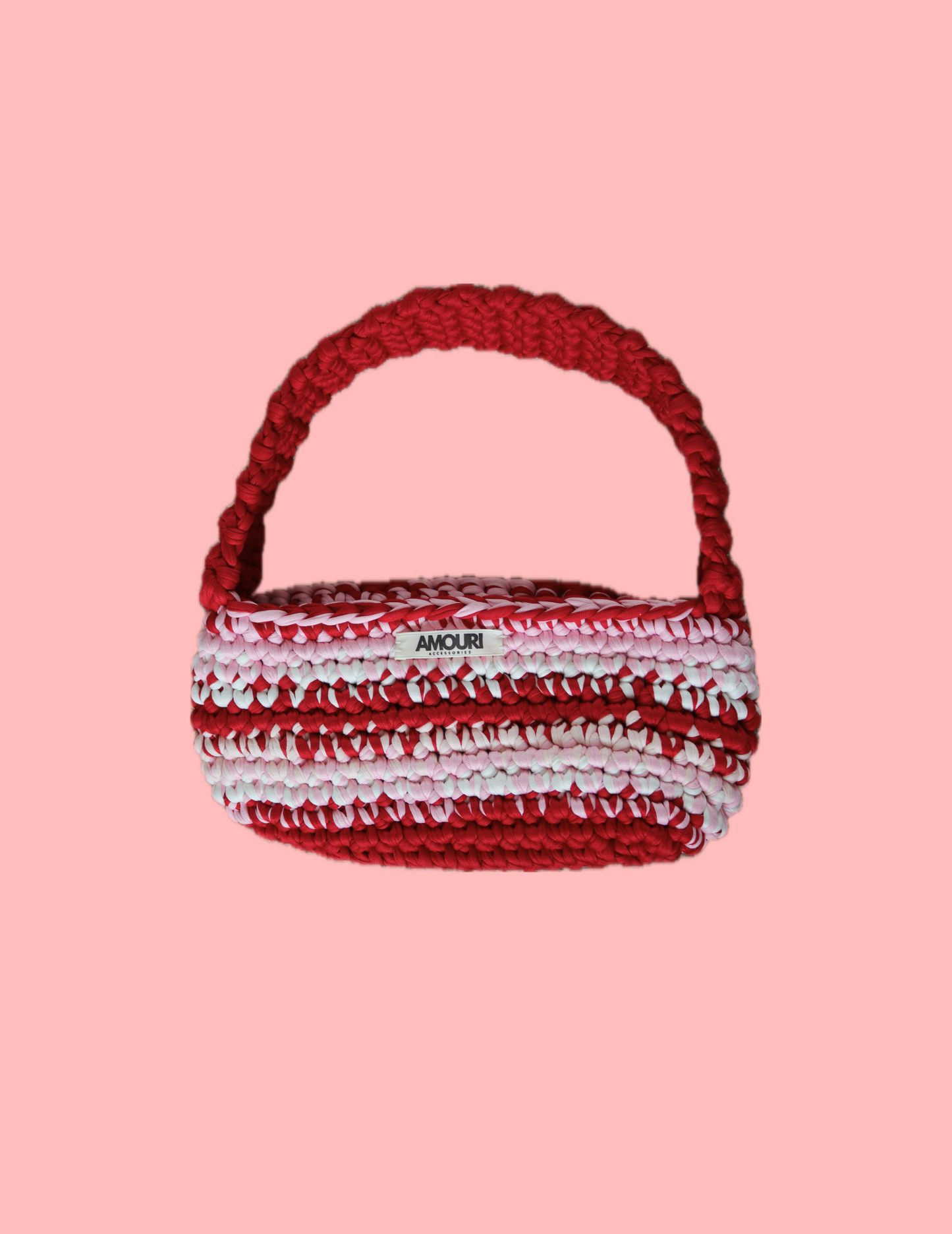 Shoulder bag in Cherry Bomb